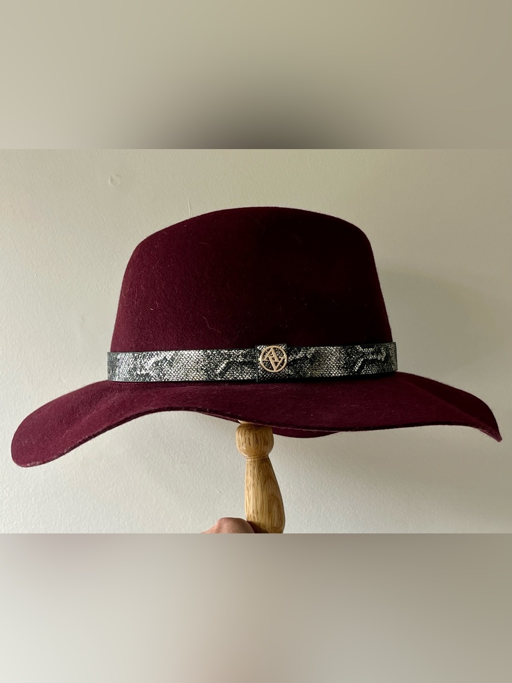 Womens Burgundy Felt Fedora with Snake-Print Band